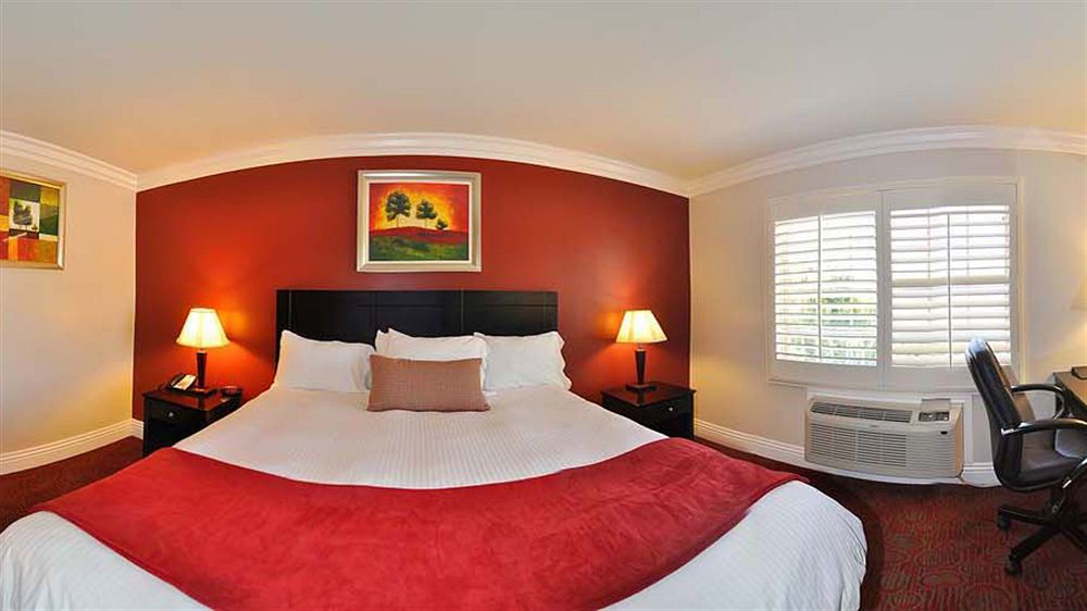 לוס אנג'לס Best Western Burbank Airport Inn מראה חיצוני תמונה