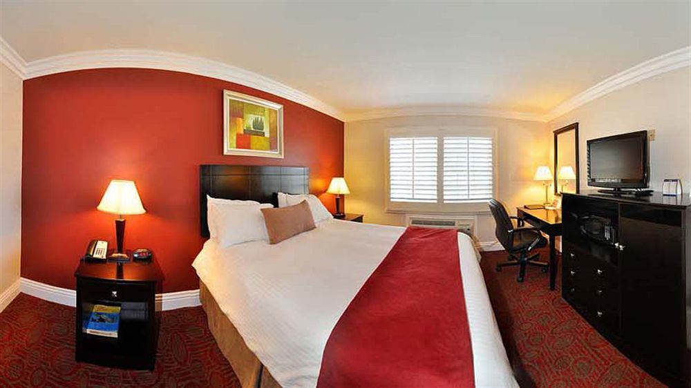 לוס אנג'לס Best Western Burbank Airport Inn מראה חיצוני תמונה